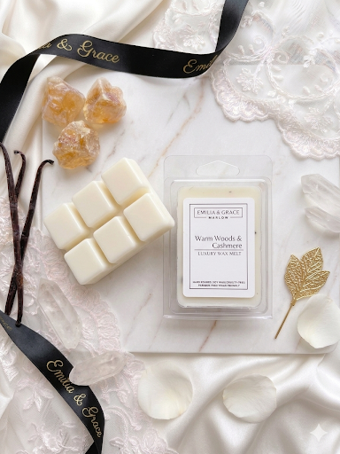 Warm Woods & Cashmere Wax Melt